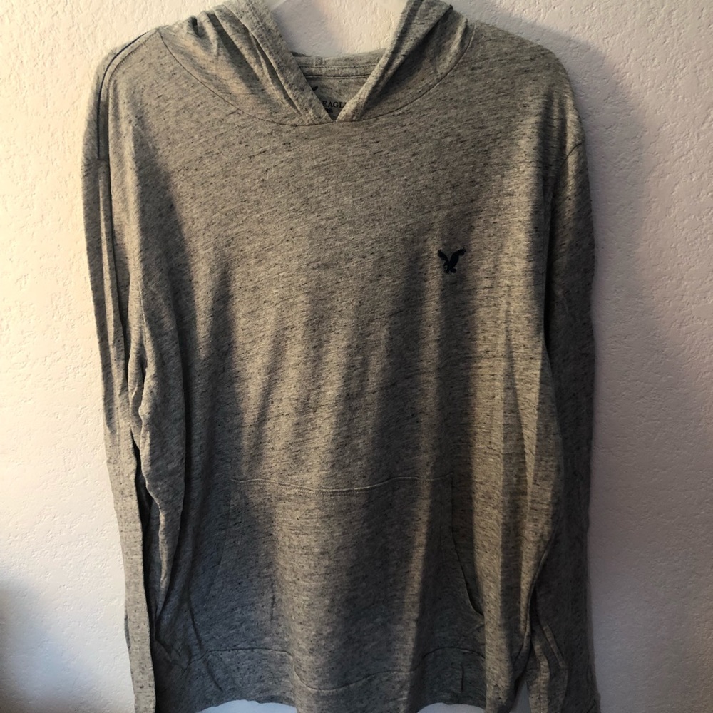 Thin American Eagle sweatshirt